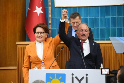 Saatcı, İYİ Parti’den adaylık müracaatını yaptı